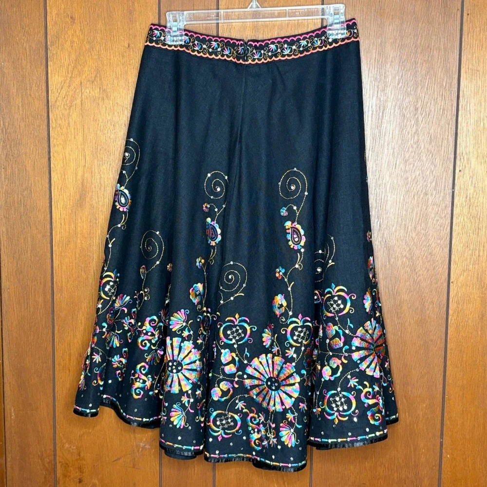 VTG Y2K‎ Willi Smith Skirt 4 Black Embroidered Floral Boho Festival Whimsigoth